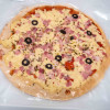 Pizza de pernil i formatge